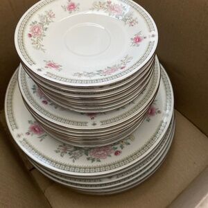 International porcelain gardenia 1560 China